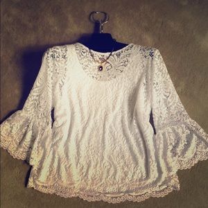 New ✨White Lace Top💋